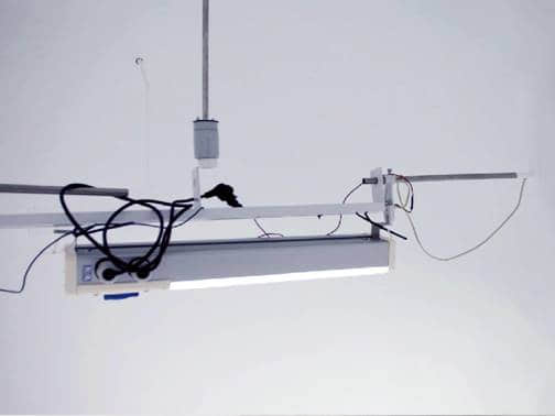 南華LED塔筒條形燈光譜分析實(shí)驗(yàn)圖